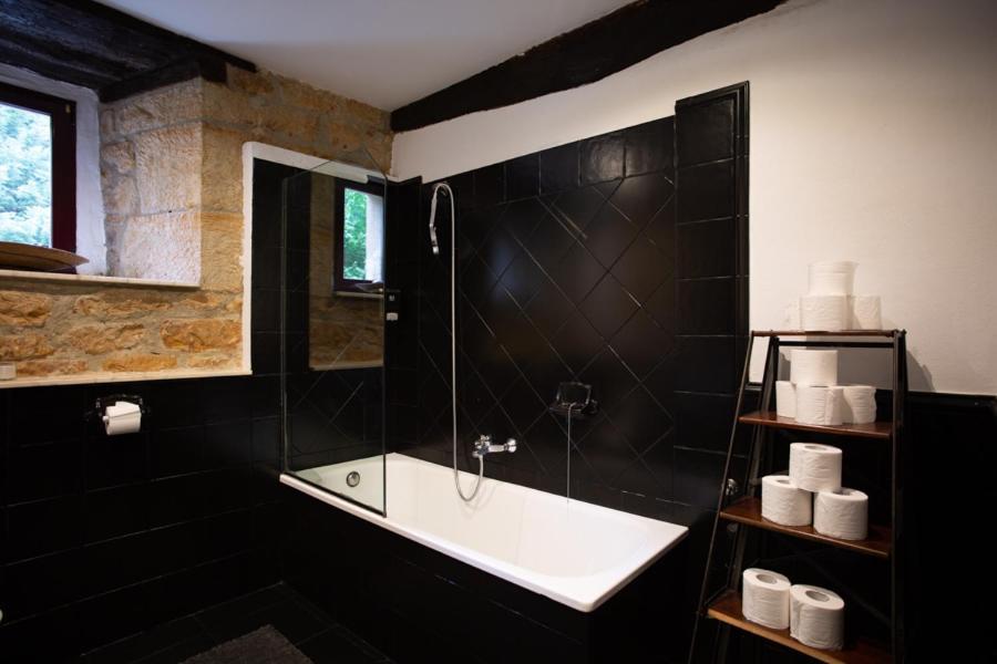 Molino Tejada Apartment Polientes Luaran gambar